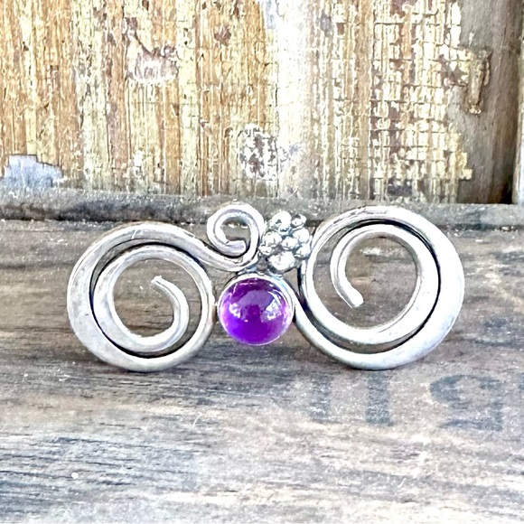 Vintage Modernist Sterling Silver Amethyst Pin Brooch Scroll Design Signed TJW - Picture 4 of 8